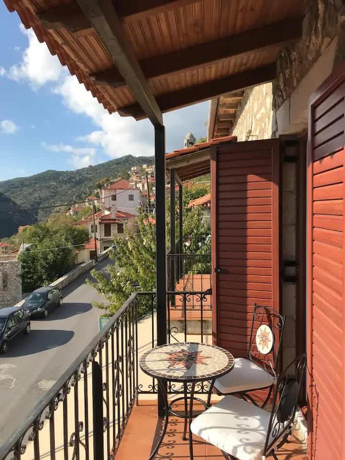 Апартаменты Sophia'S Stone House Димицана Экстерьер фото